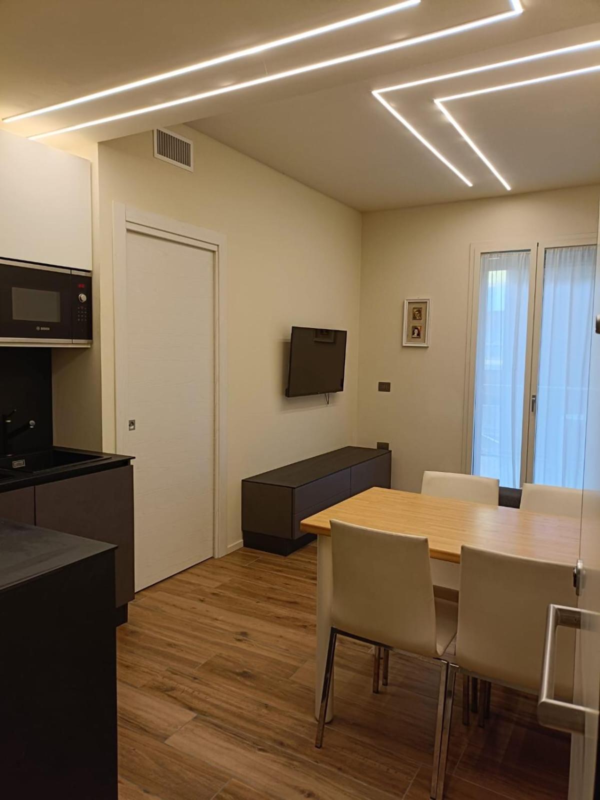 Riviera Apartments Near The Beach + Parking Rosolina Mare Extérieur photo